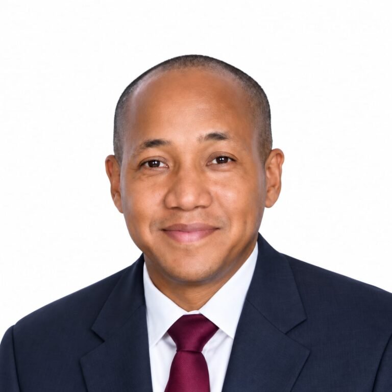 warren chin 768x768